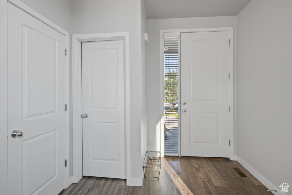 5326 W ROCHDALE LN. Herriman, UT 84096