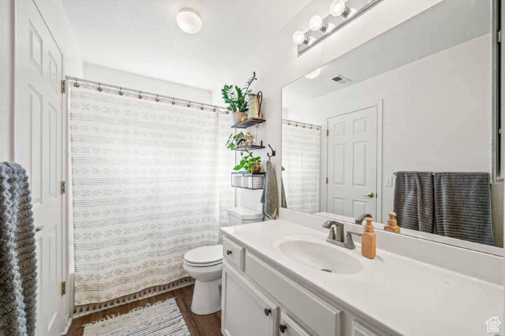 490 E 700 S #B17 Clearfield, UT 84015