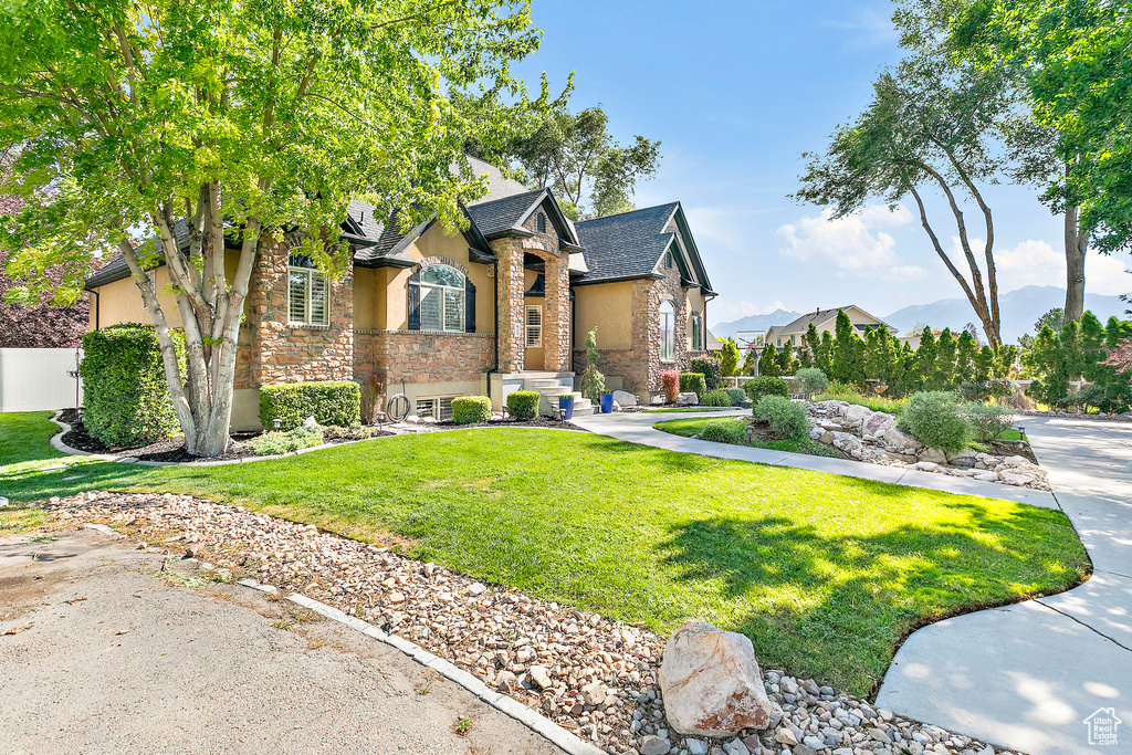 3558 W NEW PRIVATE DR Riverton, UT 84065