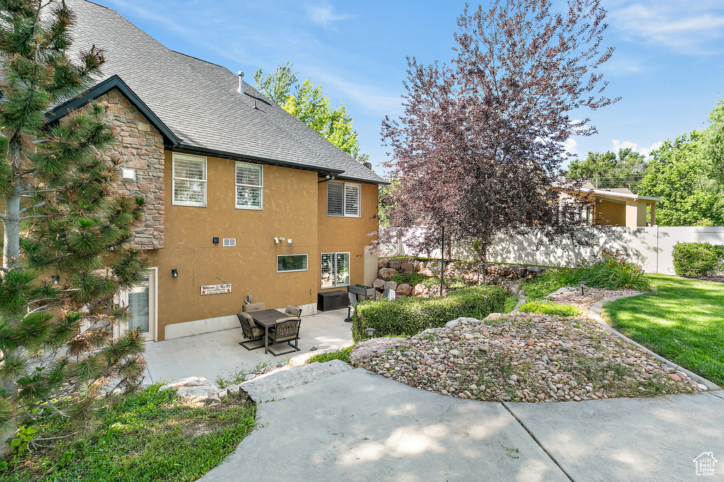 3558 W NEW PRIVATE DR Riverton, UT 84065