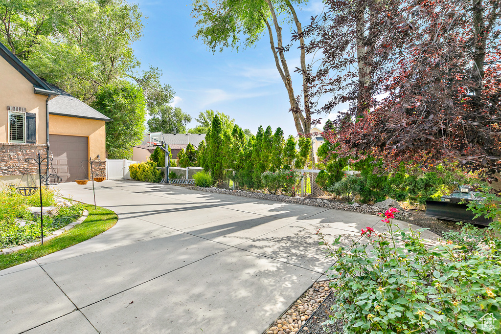 3558 W NEW PRIVATE DR Riverton, UT 84065