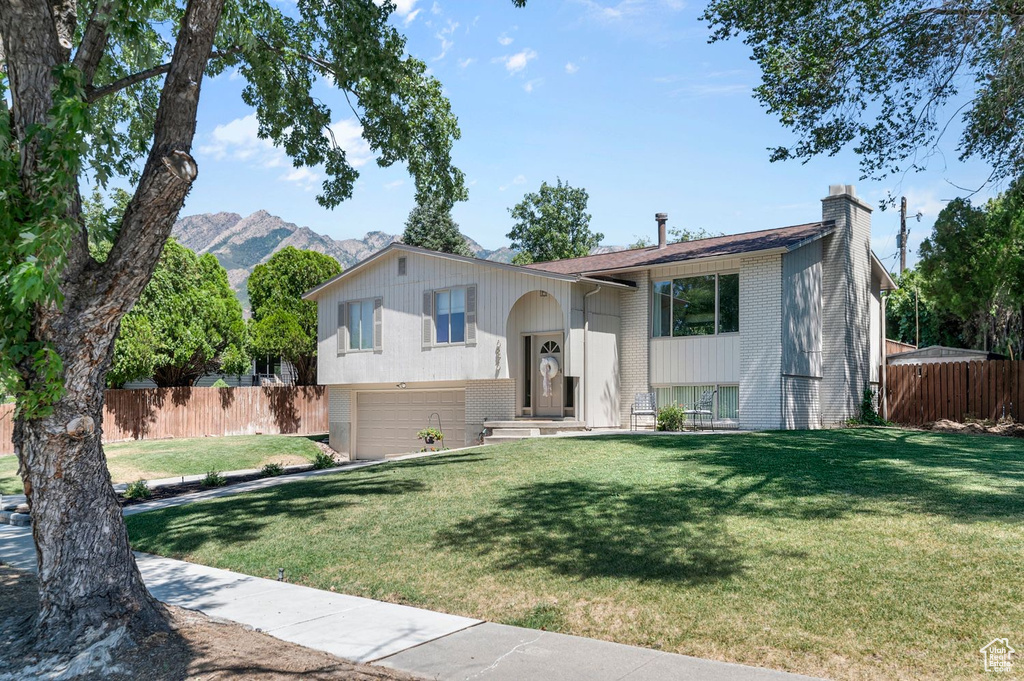 6879 S NYE DR Salt Lake City, UT 84121