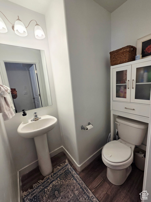 511 N HELMSMAN LN Saratoga Springs, UT 84045