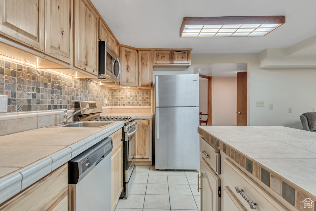 486 W CLOVER VIEW DR Murray, UT 84123