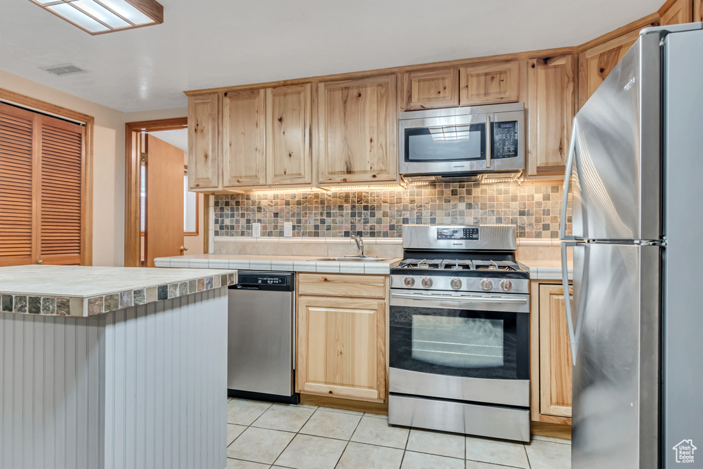 486 W CLOVER VIEW DR Murray, UT 84123