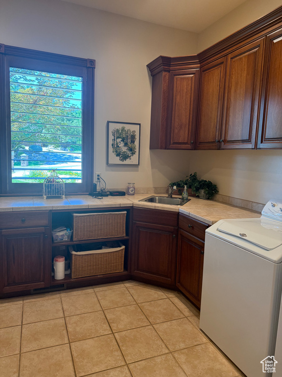 2097 HAMPTON CIR Ogden, UT 84403