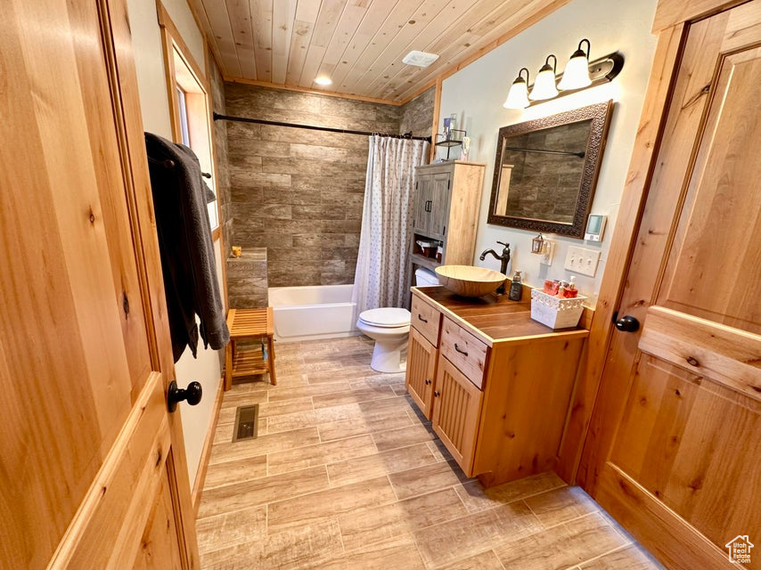 636 W KOKOPELLI LOOP Brian Head, UT 84719