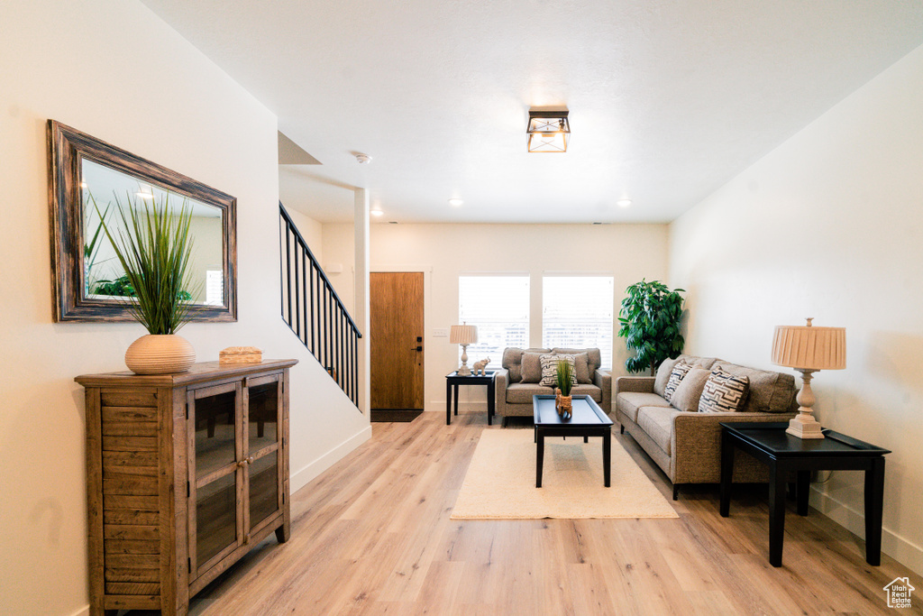 254 N SPRING CREEK PKWY Providence, UT 84332