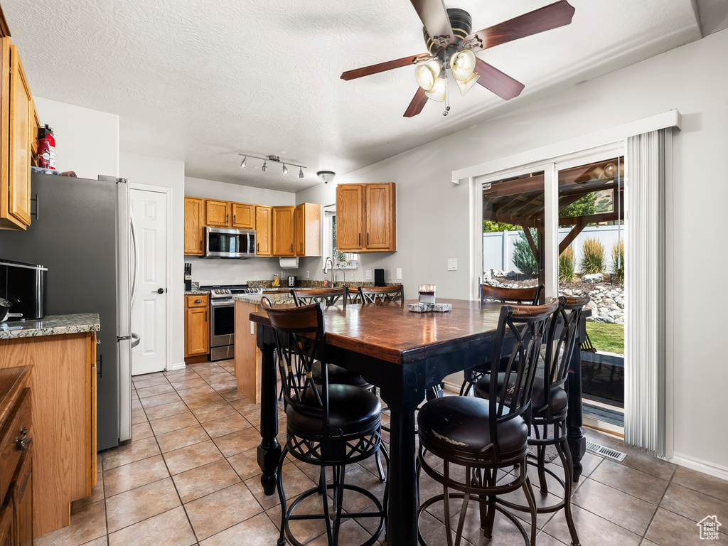 1567 S SPUR CT. Payson, UT 84651