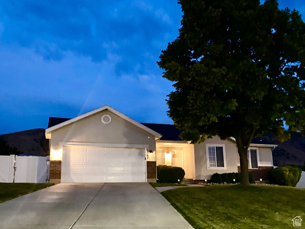 1567 S SPUR CT. Payson, UT 84651