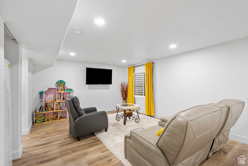 7465 N COTTAGE LN Saratoga Springs, UT 84005