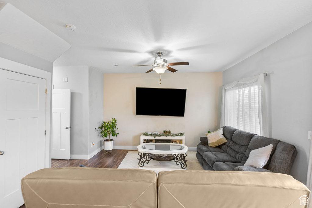 7465 N COTTAGE LN Saratoga Springs, UT 84005