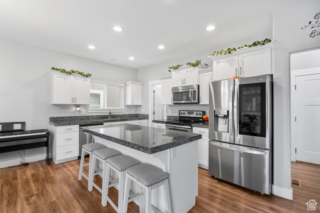 7465 N COTTAGE LN Saratoga Springs, UT 84005