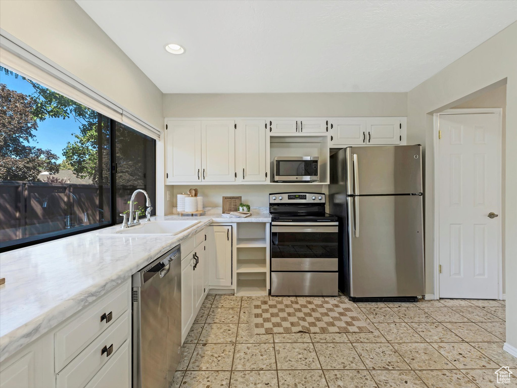 2285 S RIDGEWOOD WAY Bountiful, UT 84010