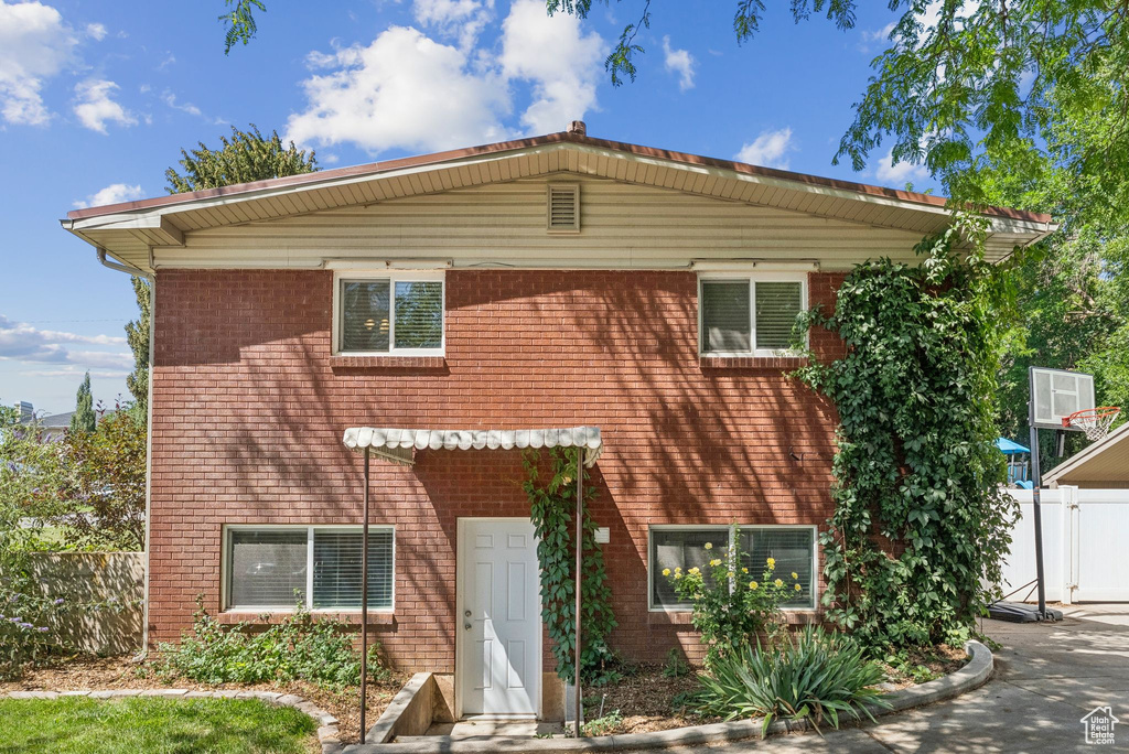 2728 N 600 E Ogden, UT 84414