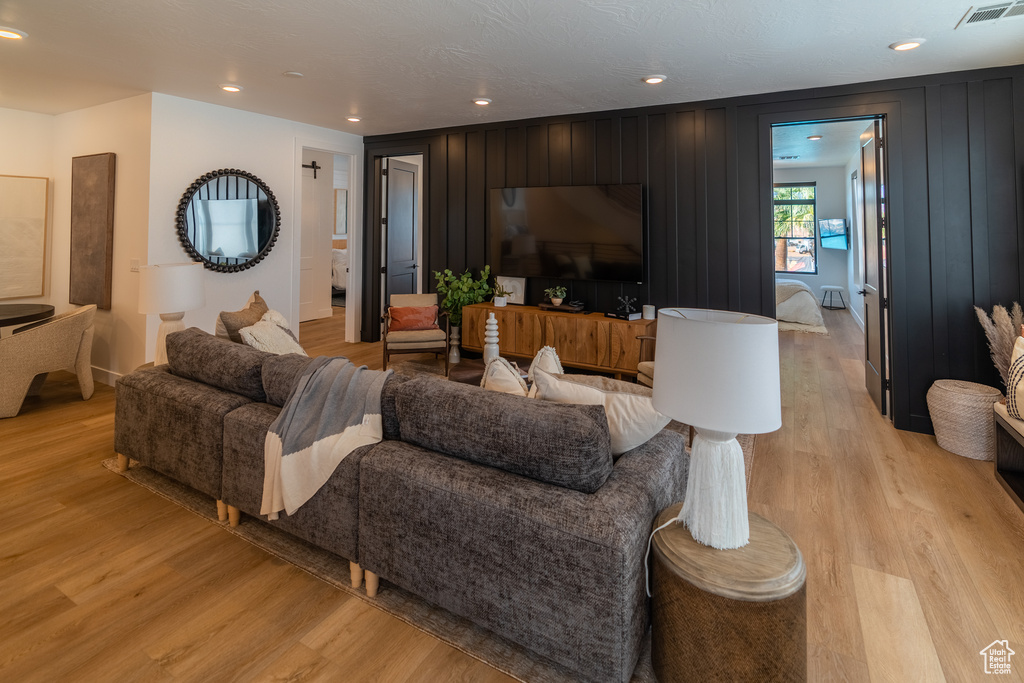 5466 S PERSIAN LN St George, UT 84790
