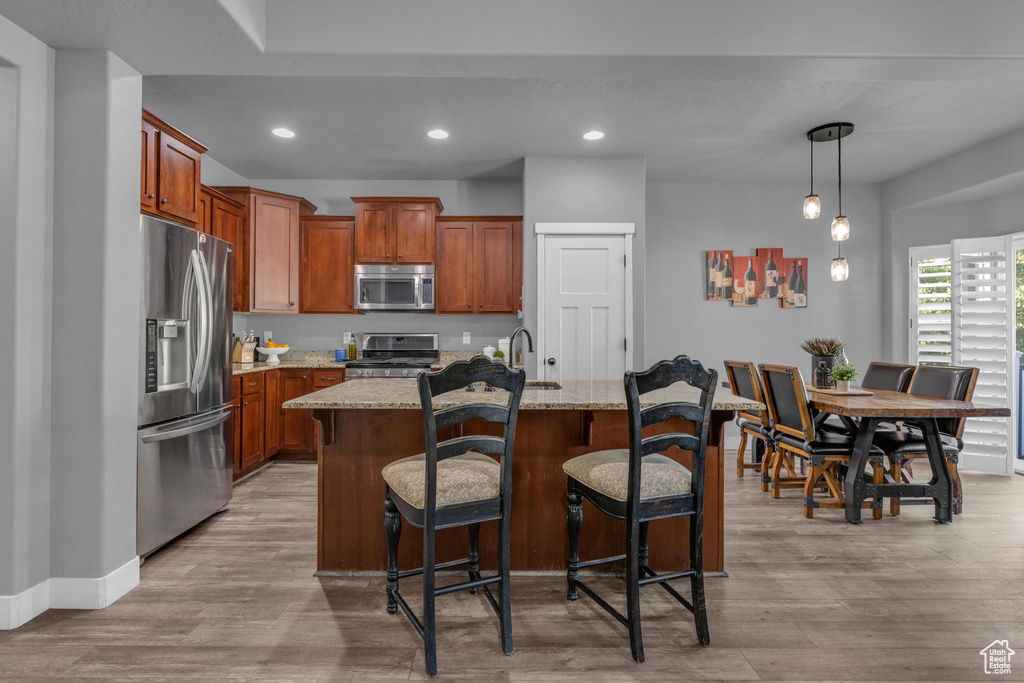 6816 S SNICKERS LN Midvale, UT 84047