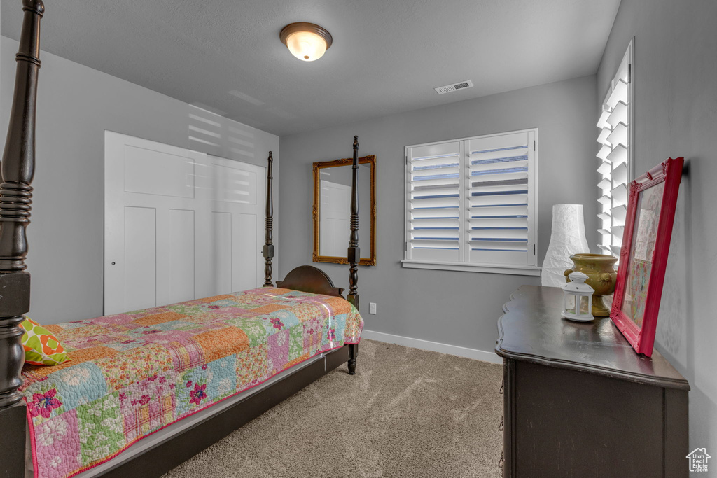 6816 S SNICKERS LN Midvale, UT 84047
