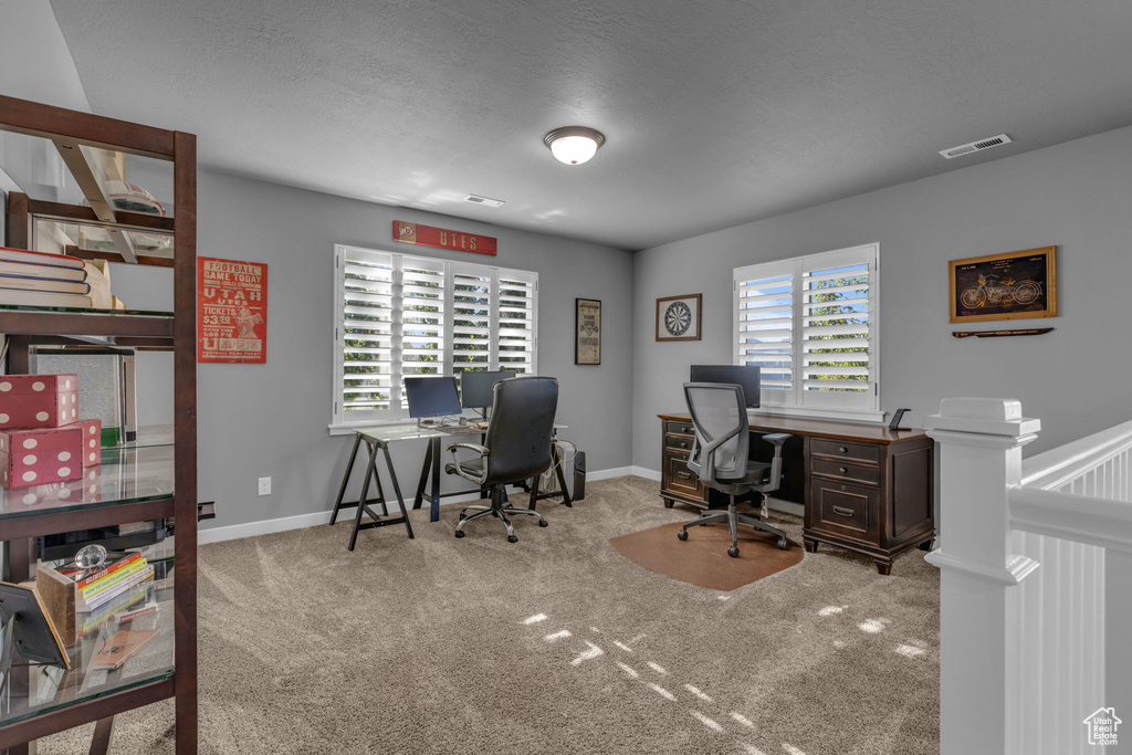 6816 S SNICKERS LN Midvale, UT 84047