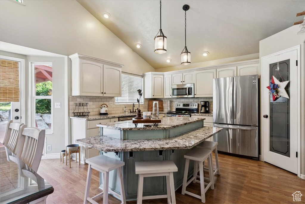 2025 W 5075 S Roy, UT 84067