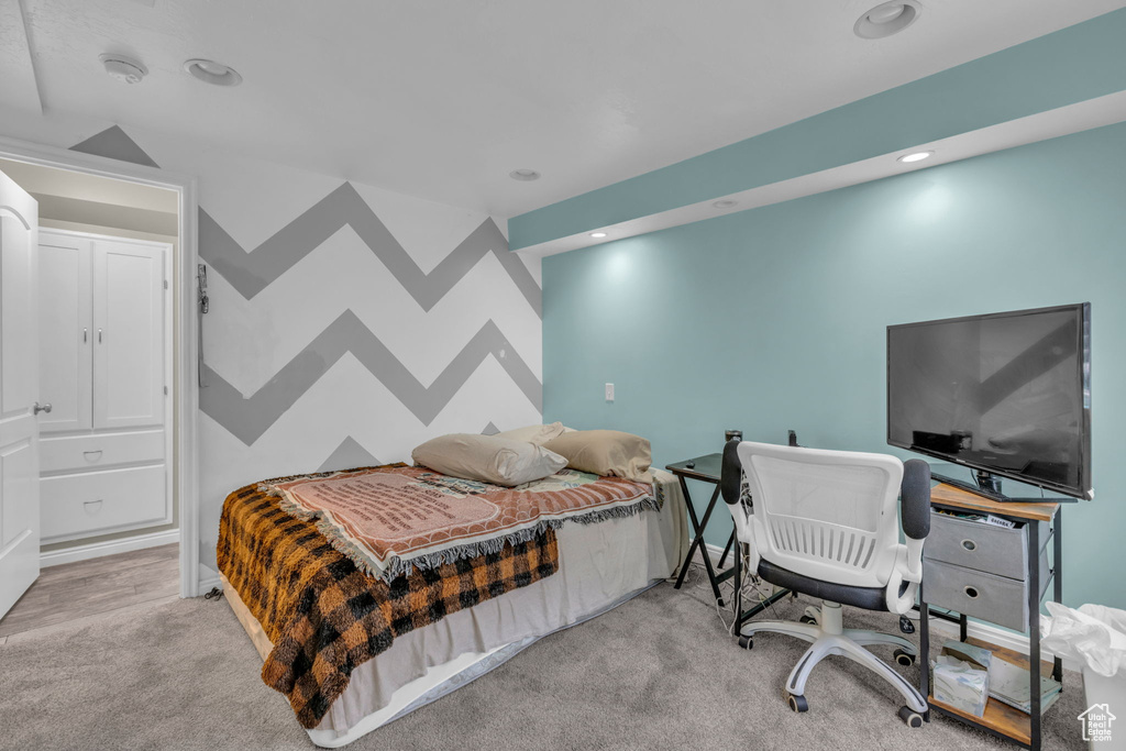 6874 S MINERAL MOUNT DR West Jordan, UT 84081