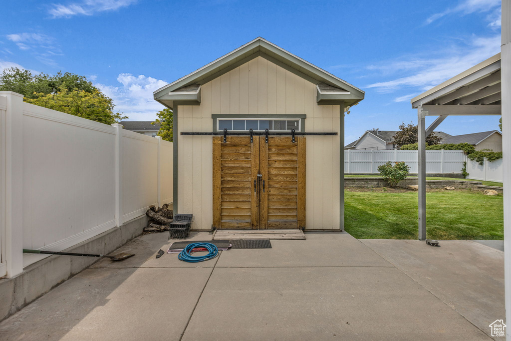 6874 S MINERAL MOUNT DR West Jordan, UT 84081