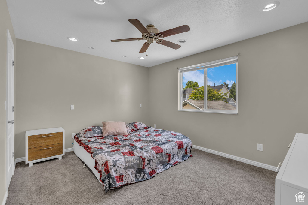 6874 S MINERAL MOUNT DR West Jordan, UT 84081
