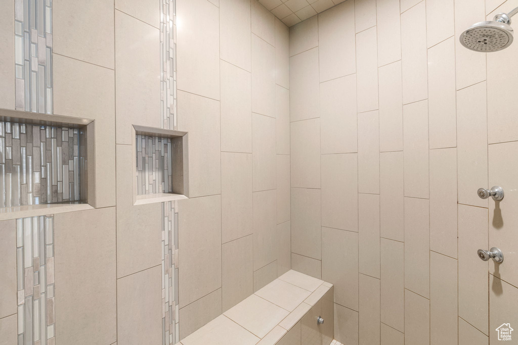 Photo 27 for MLS #2101351 at 2203 W Silver Cloud Dr