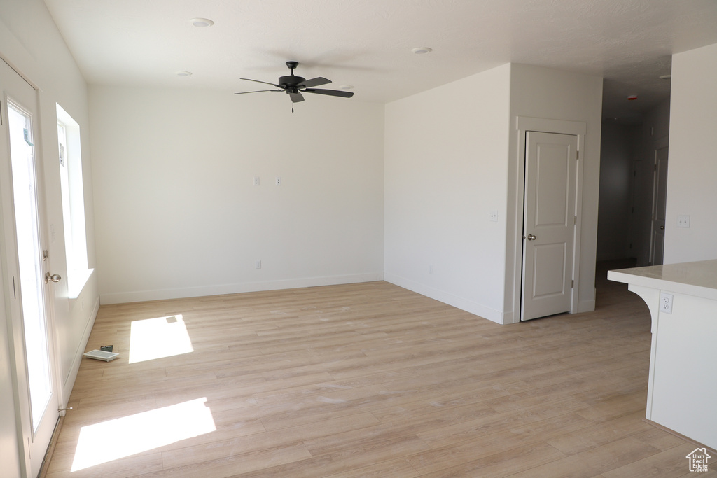 2056 E SAND HOLLOW DR UNIT #3228 Eagle Mountain, UT 84005