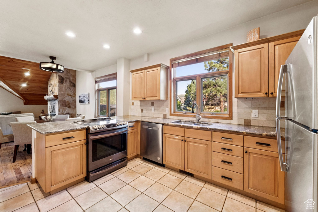 1172 LOWELL AVE Park City, UT 84060