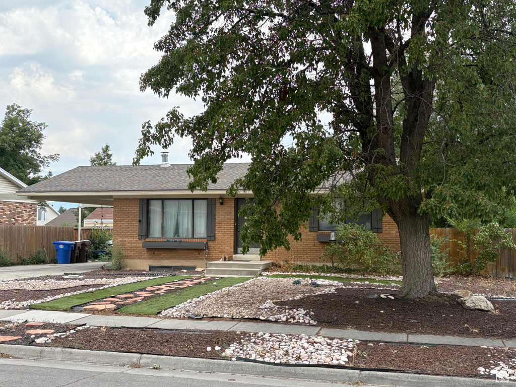 7628 S CASA VERDE ST Midvale, UT 84047