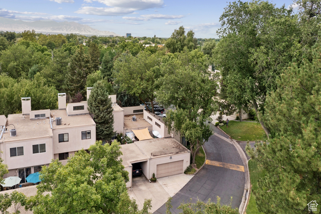 5632 S PARK PLACE Salt Lake City, UT 84121