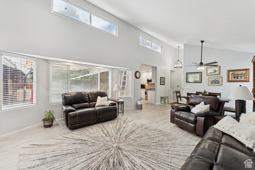 5632 S PARK PLACE Salt Lake City, UT 84121