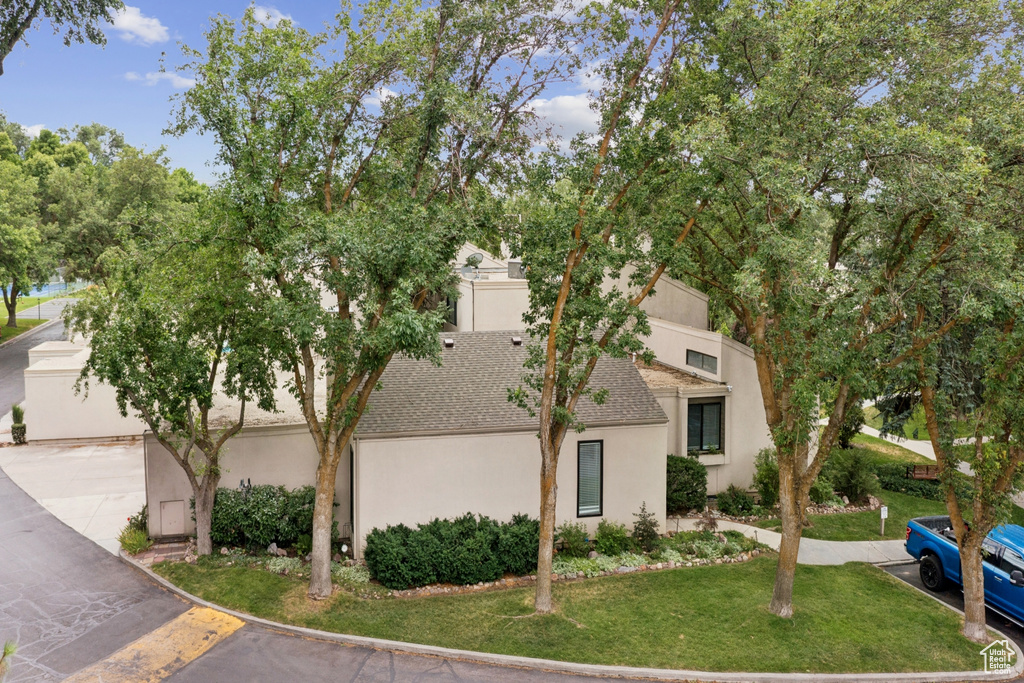 5632 S PARK PLACE Salt Lake City, UT 84121