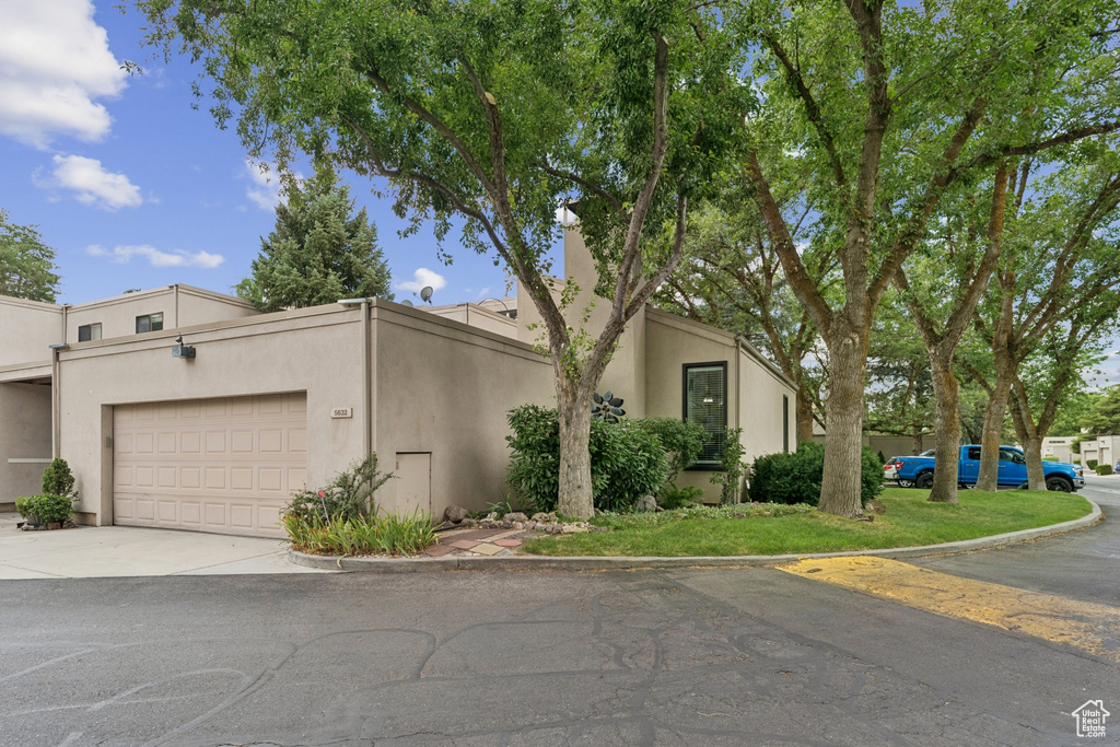 5632 S PARK PLACE Salt Lake City, UT 84121