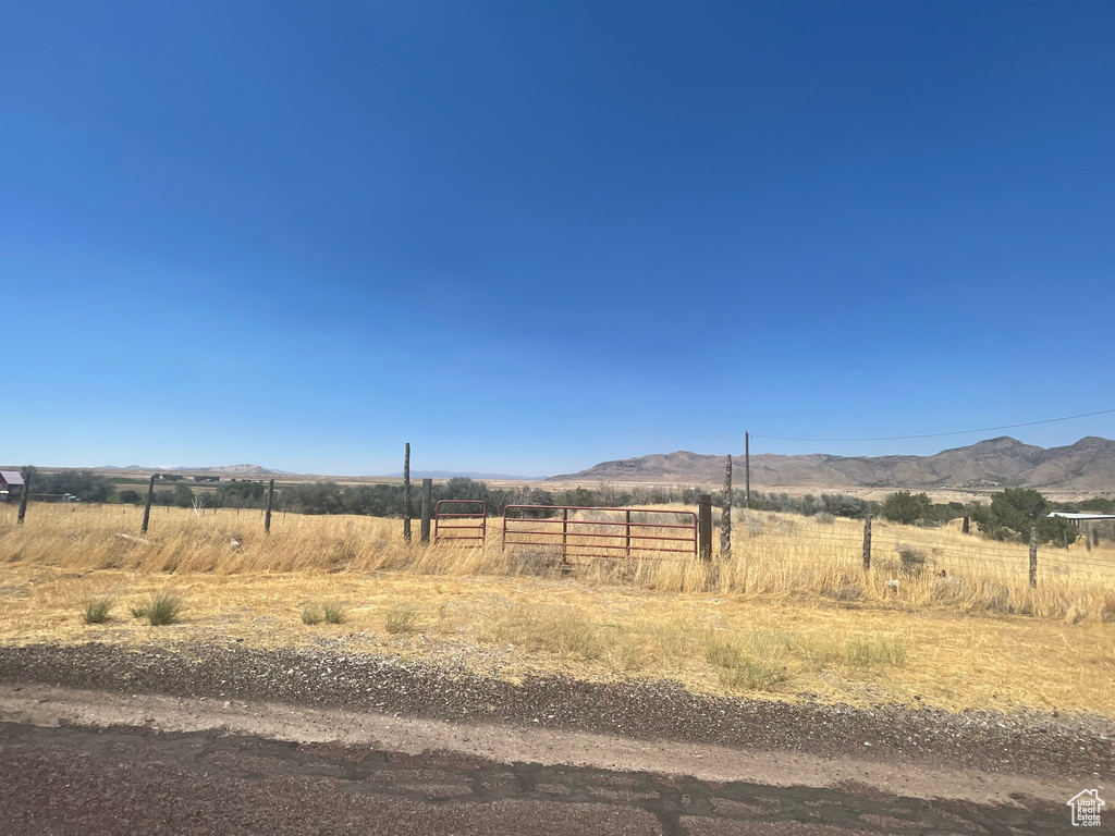 385 W 400 RD Leamington, UT 84638