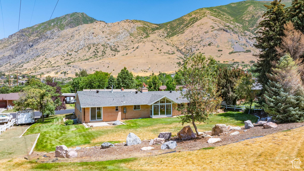 1050 E 100 S Springville, UT 84663