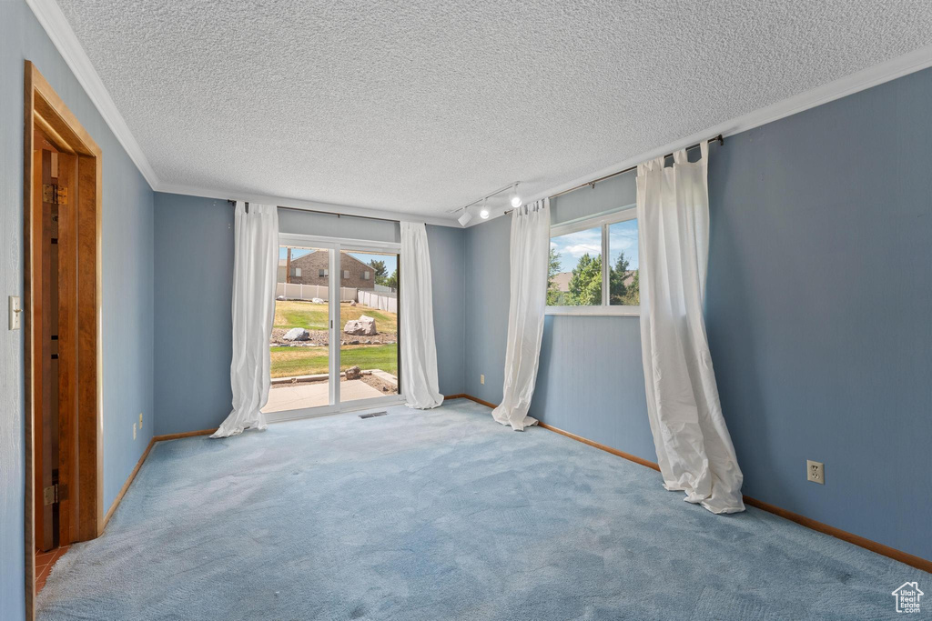 1050 E 100 S Springville, UT 84663