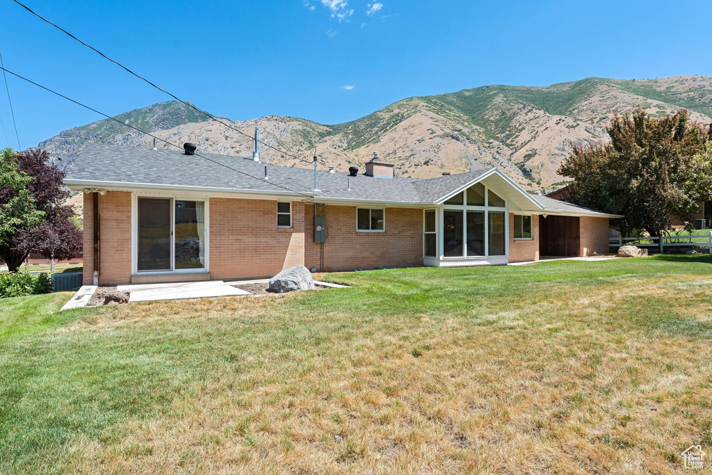 1050 E 100 S Springville, UT 84663