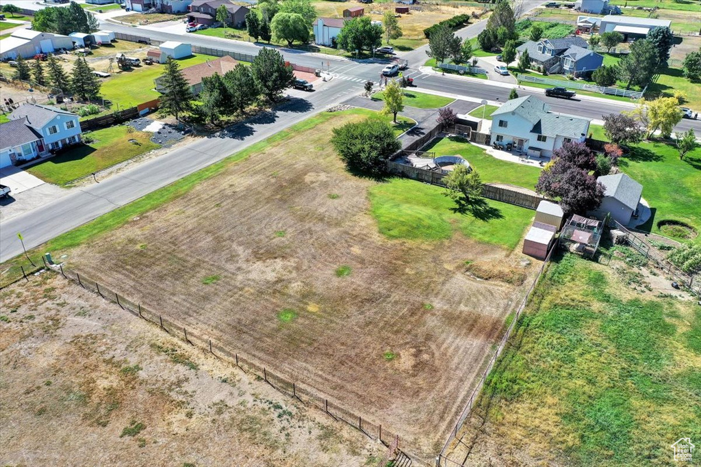 2584 W 3100 N Farr West, UT 84404