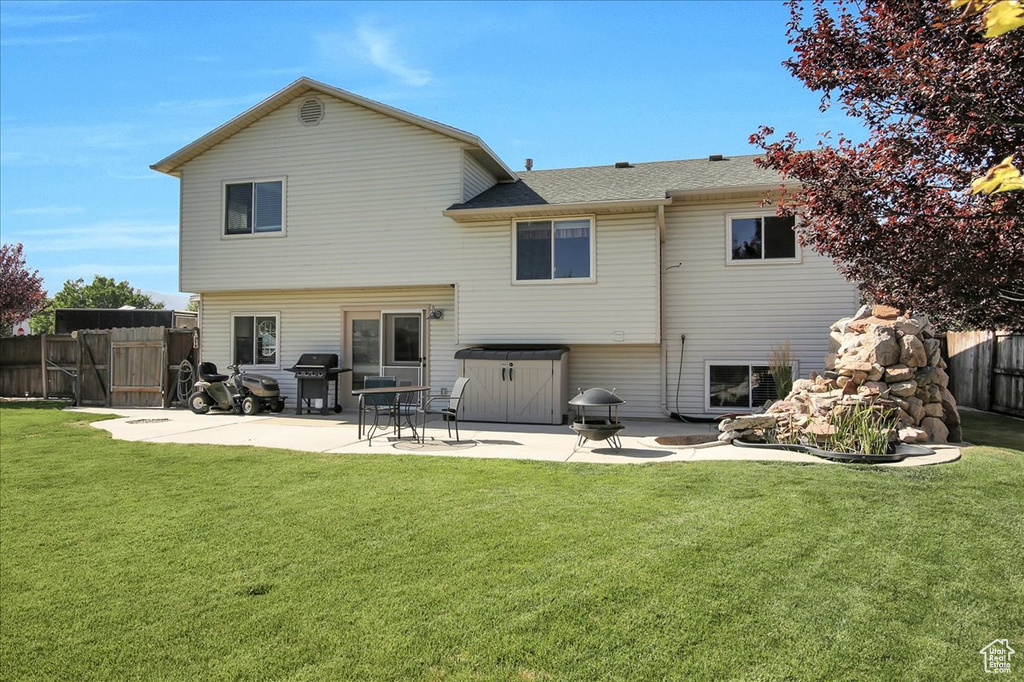 2584 W 3100 N Farr West, UT 84404