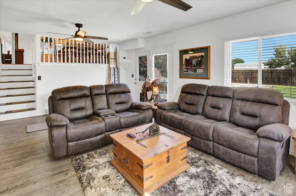 2584 W 3100 N Farr West, UT 84404