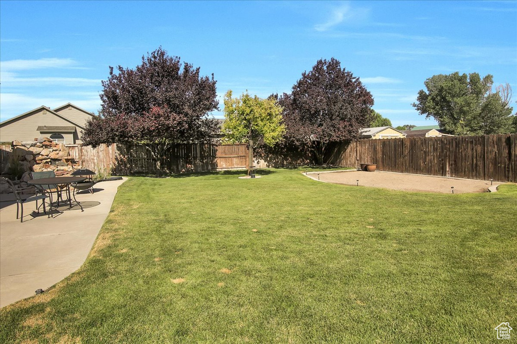 2584 W 3100 N Farr West, UT 84404