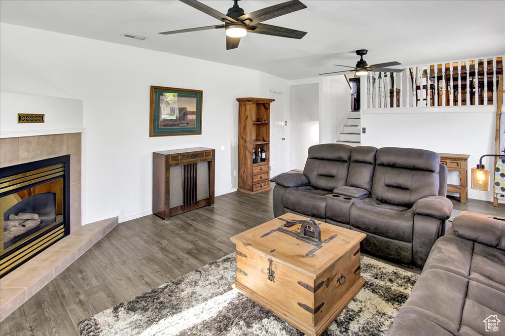 2584 W 3100 N Farr West, UT 84404