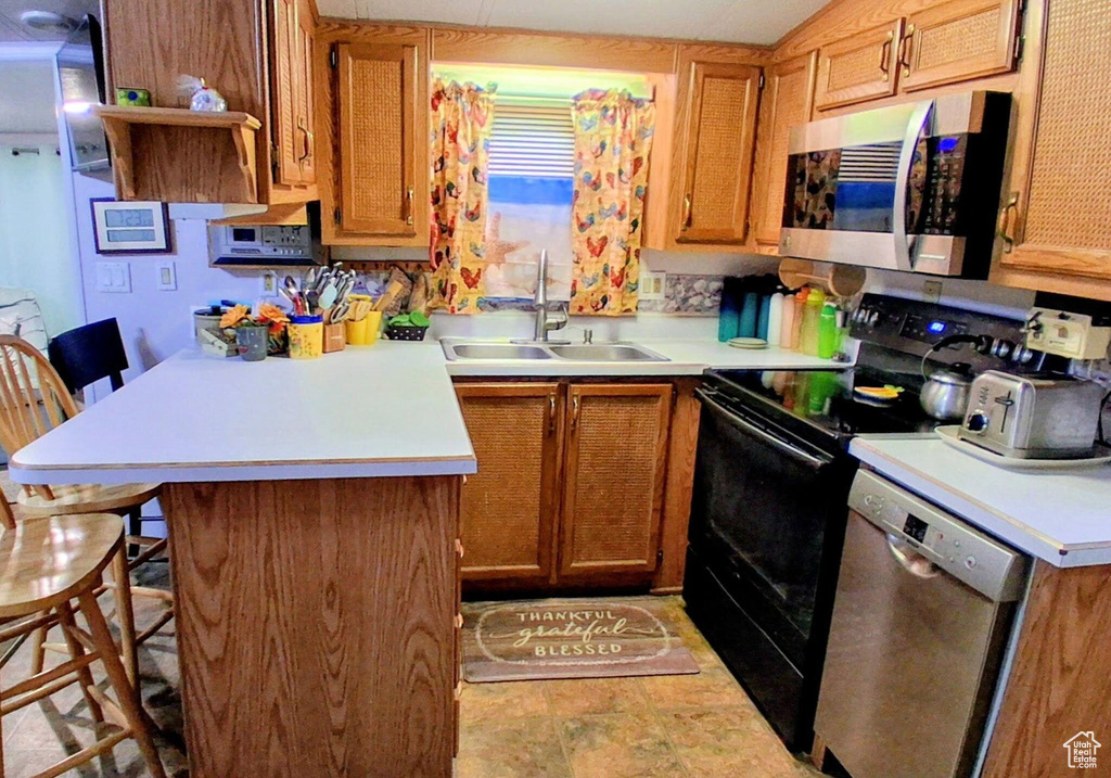 Photo 9 for MLS #2101381 at 1160 E Telegraph St #76