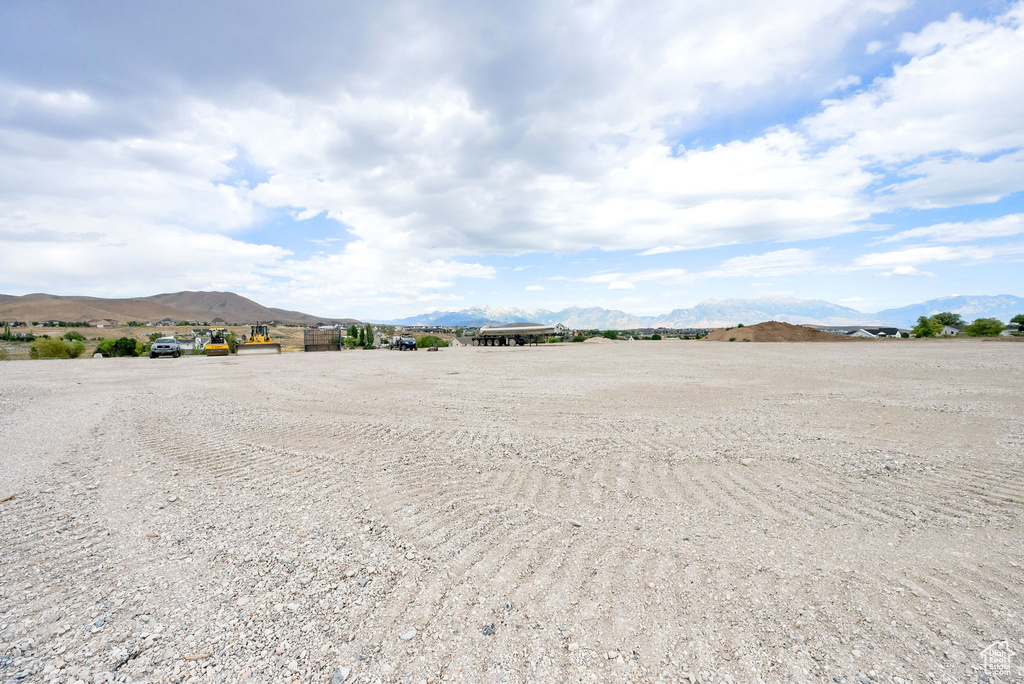 2441 E RANCH RD Eagle Mountain, UT 84005