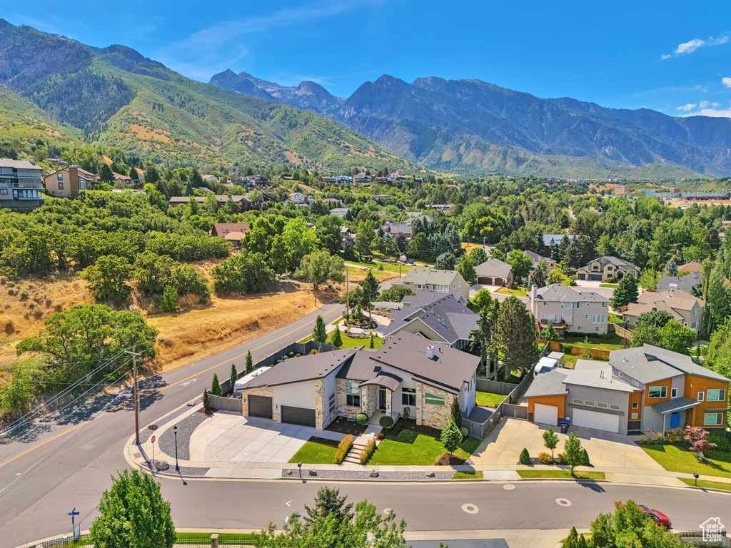 3276 E SCOTTISH DR Cottonwood Heights, UT 84093