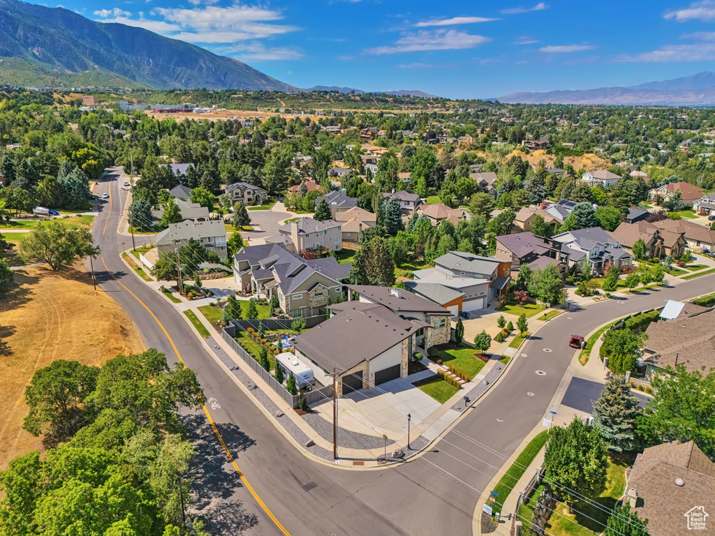 3276 E SCOTTISH DR Cottonwood Heights, UT 84093