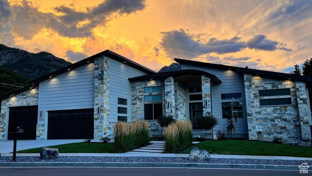 3276 E SCOTTISH DR Cottonwood Heights, UT 84093