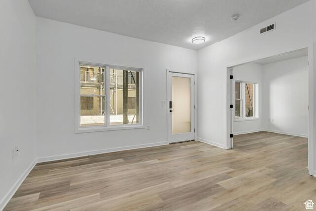 2150 S MAIN ST #R216 Salt Lake City, UT 84115